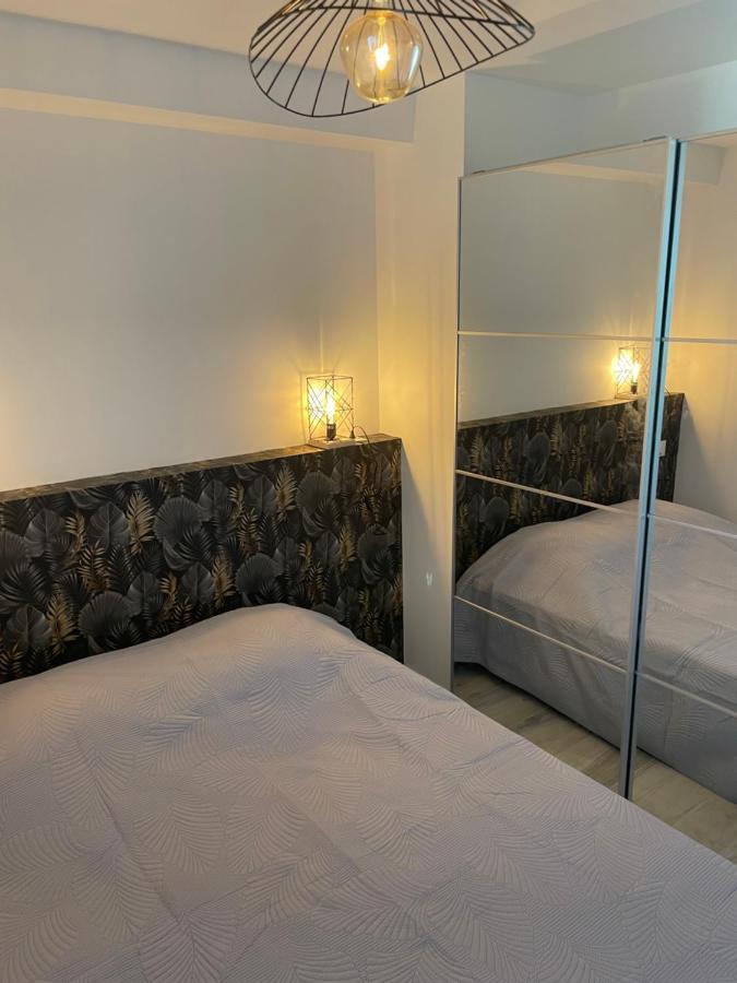 Appartement Pieds Dans L'Eau Vue Mer Bormes Les Mimosas 외부 사진